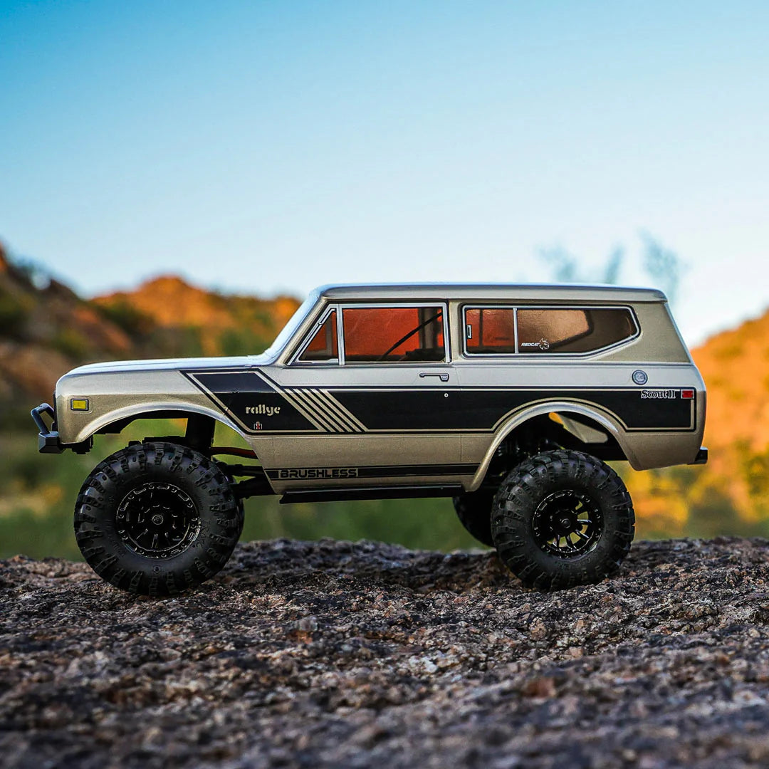 Redcat Ascent-18 International Scout II Brushless - 1/18 Scale Brushless Electric Rock Crawler